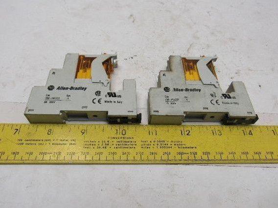 Allen Bradley 700-HK32A1-3-4 700-HN222 120V AC Relay Module And Base Lot Of 2