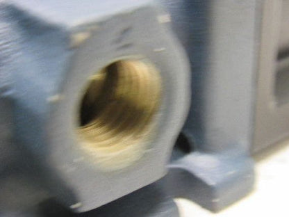 Automatic Valve 308B223D7A Manual Push/Pull 2-way Pneumatic Valve 1/4"Npt
