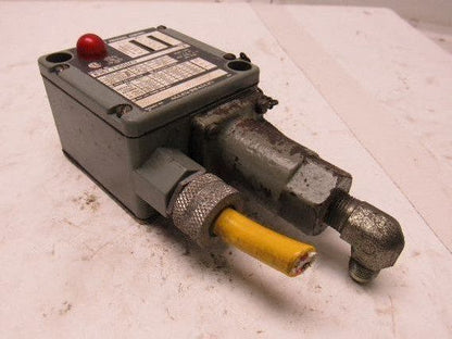 Allen Bradley 836T-T350JX9 80-550 PSI Range 600V Max Pressure Switch