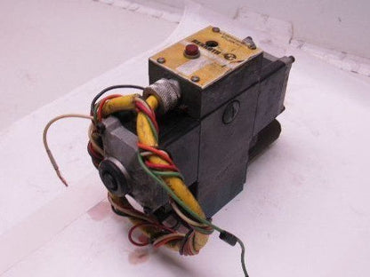 Rexroth 4WE10E21/AW110NDALV-A Hydraulic Directional Valve 110V Coil