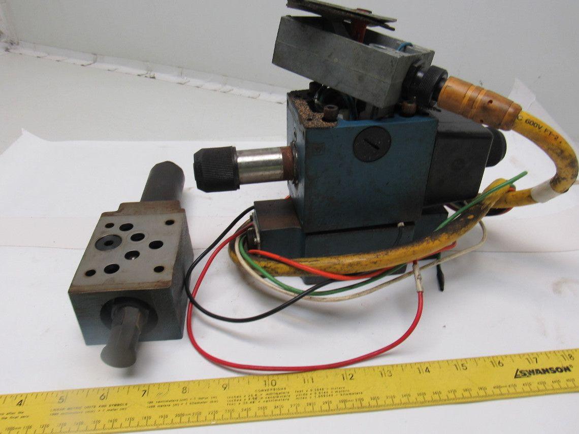 Rexroth 4WE10E31/CW110N9DAL Solenoid Operated Directional Valve 110 Coil