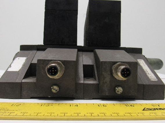 Bosch Rexroth 261-208-140-0 Pneumatic Solenoid Valve W/Manifold