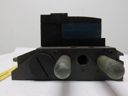 Bosch Rexroth 261-208-140-0 Pneumatic Solenoid Valve W/Manifold