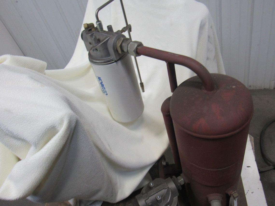 Kobelco 5 Gallon Compressed Air Oil Separator/Filter Assembly 200 PSI