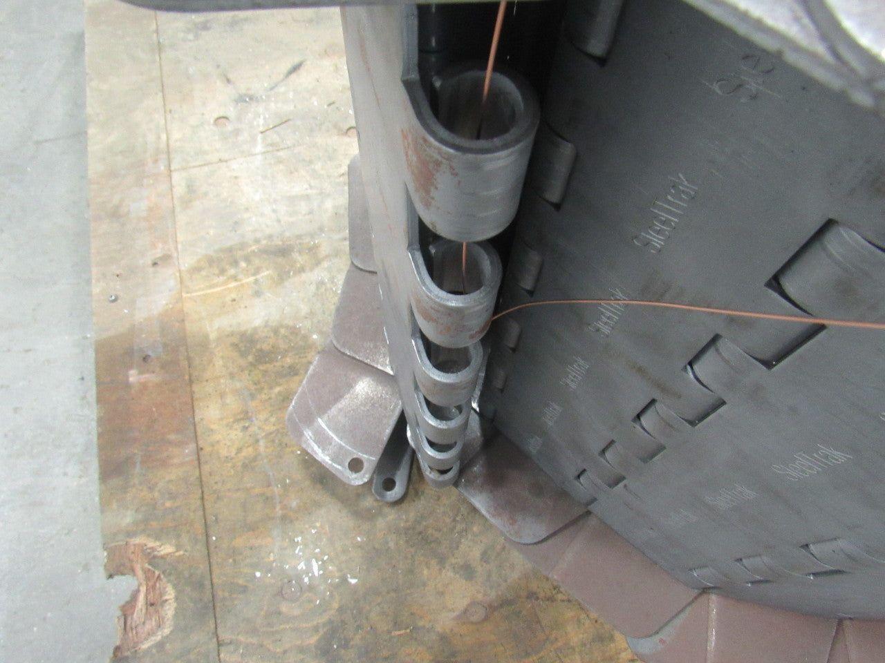 SteeltraK 18"x 108" Carbon Steel And Mild Steel Hinge Type Scrap Conveyor Chain