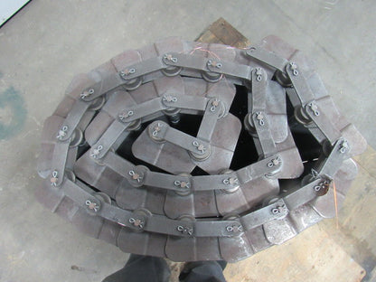 SteeltraK 18"x 108" Carbon Steel And Mild Steel Hinge Type Scrap Conveyor Chain