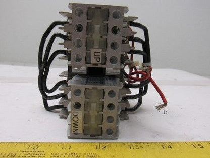 Cutler Hammer CE55DN3 Ser B1 Reversing Relay W/C320KGT8 Aux Contact
