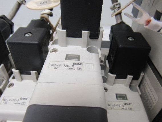 SMC VQ7-6-FPG-D-32 & VQ7-6-FPG-S-32 Pneumatic Selenoid Valve Manifold Assembly