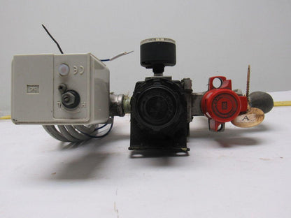 SMC VHS30-03 & AW30-03BG Pneumatic Air Filter Regulator Assembly 3/8" NPT