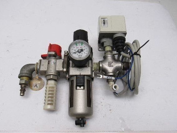 SMC VHS30-03 & AW30-03BG Pneumatic Air Filter Regulator Assembly 3/8" NPT