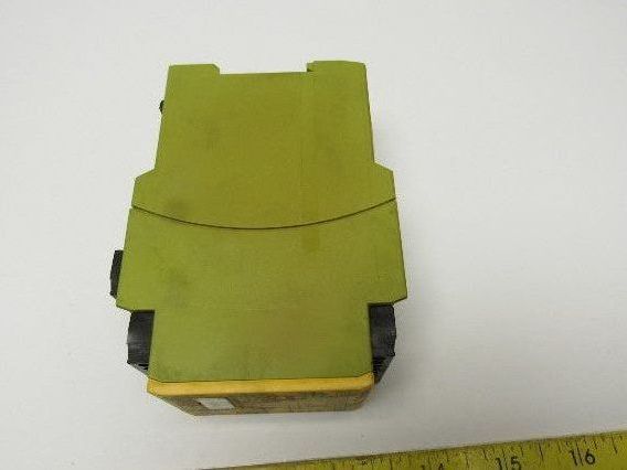 Pilz 777586 PZE X4VP4 24VDC 4N/O Safety relay Module