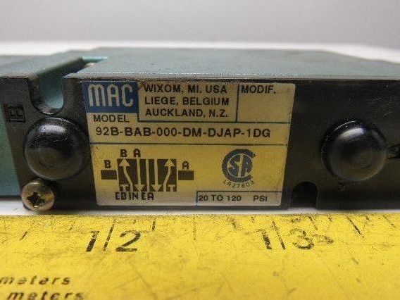 MAC 92B-BAB-000-DM-DJAP-1DG 4/2Way Double Solenoid Operated Valve 110V Coil