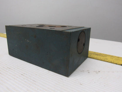 Bosch 0 811 020 027 4500 PSI Check Valve Block