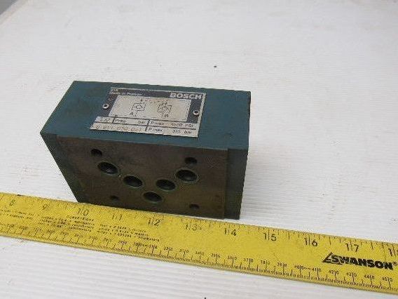 Bosch 0 811 020 027 4500 PSI Check Valve Block