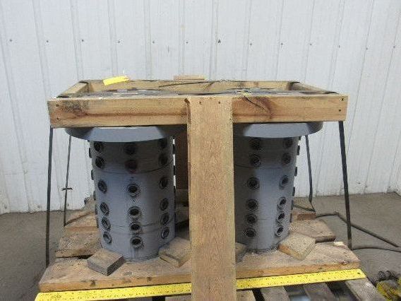 Turret Hydraulic Rotary Manifold 6-Passage 8-Circuit 48-Port SAE Flange Mount