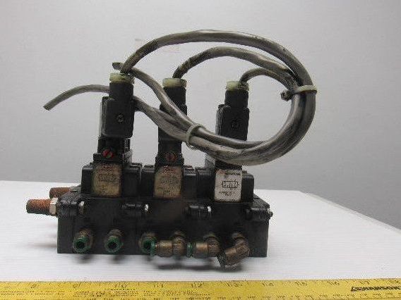 ARO A239SS-120-A Pneumatic Solenoid Air Control 3-Valve Manifold Block 120V
