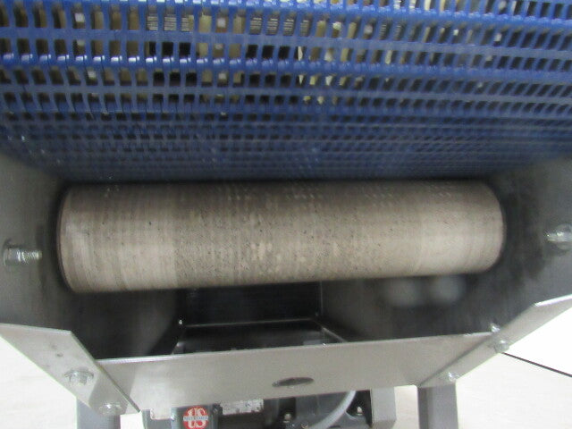 124" Center Drive Slide Bed Conveyor 18" Plastic Chain Belt 130FPM 208-230/460V