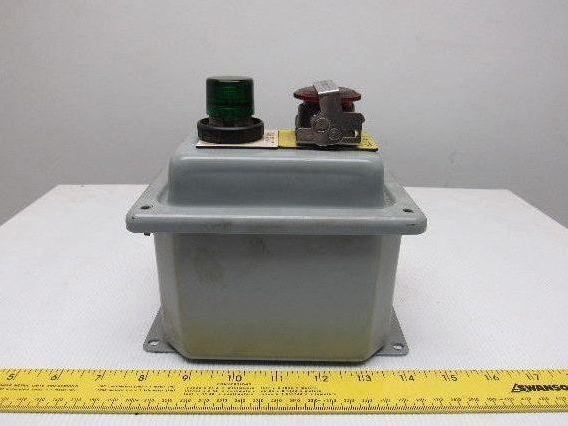 Hoffman E-D2PBX 2Push Button Enclosure 30.5mm 5.75 X 4.00 X 3.75 W/Buttons