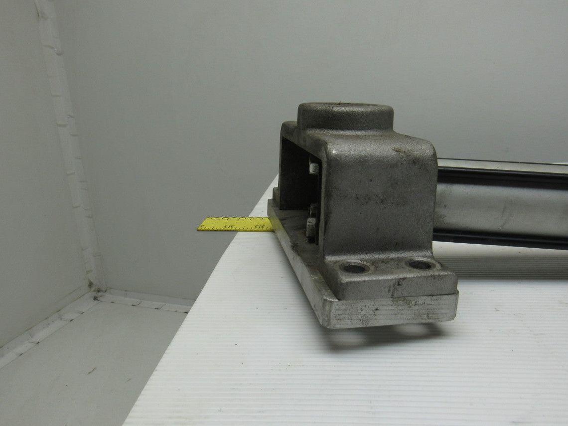 Norgren
Norgren EJ0875A1 Pneumatic Tie Rod Cylinder 1-1/2" Bore 11-1/2" Stroke