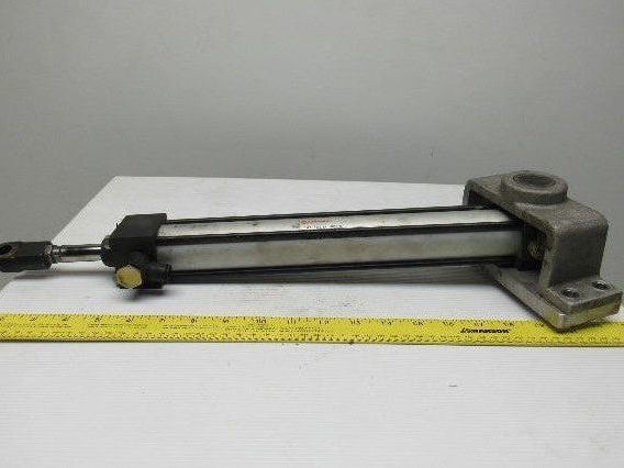 Norgren
Norgren EJ0875A1 Pneumatic Tie Rod Cylinder 1-1/2" Bore 11-1/2" Stroke