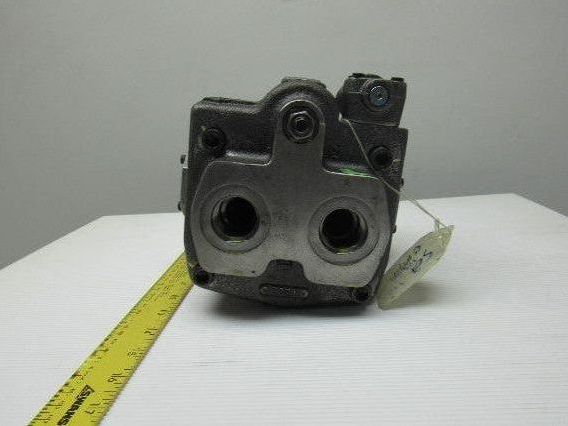 Parker PVP1636BRV12X3932 3600 PSI 7.8 GPM 3/4" Shaft Variable Volume Piston Pump