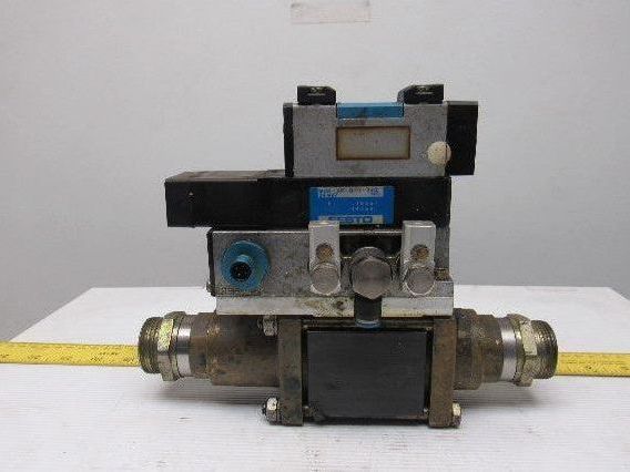 Coax /Festo VMK 15 NC Pneumatic Actuated Stack Valve Assembly 24V