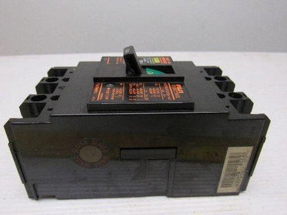 Fuji Electric BB3ASB-030 Auto Breaker 3Pole 30A 550VAC
