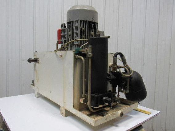 Werke Hydraulic Power Pac Unit Siemens 3.0 KW From a G200 CNC Lathe