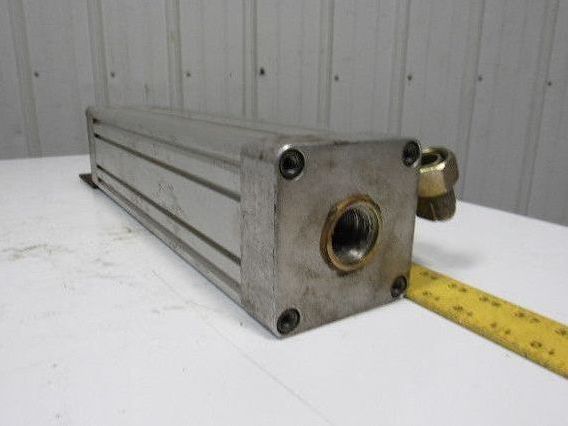 Festo DNC-100-61-SM Pneumatic  Accumulator