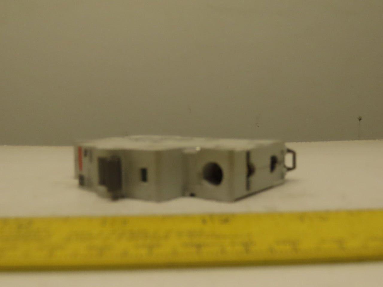 Eaton Cutler Hammer WMS1D13 13A 1 Pole Circuit Breaker DIN Rail Mount Lot of 2
