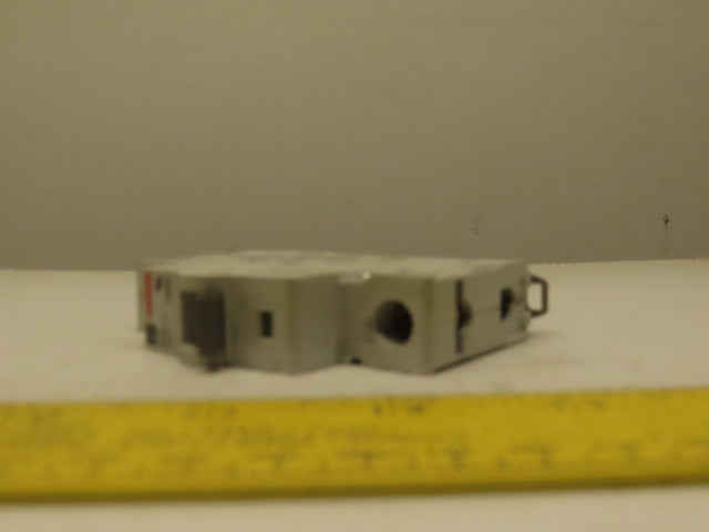 Eaton Cutler Hammer WMS1D13 13A 1 Pole Circuit Breaker DIN Rail Mount Lot of 2