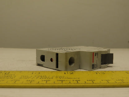 Eaton Cutler Hammer WMS1D13 13A 1 Pole Circuit Breaker DIN Rail Mount Lot of 2