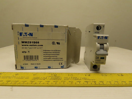 Eaton Cutler Hammer WMZS1D08 8A 1 Pole Circuit Breaker DIN Rail Mount Lot of 3