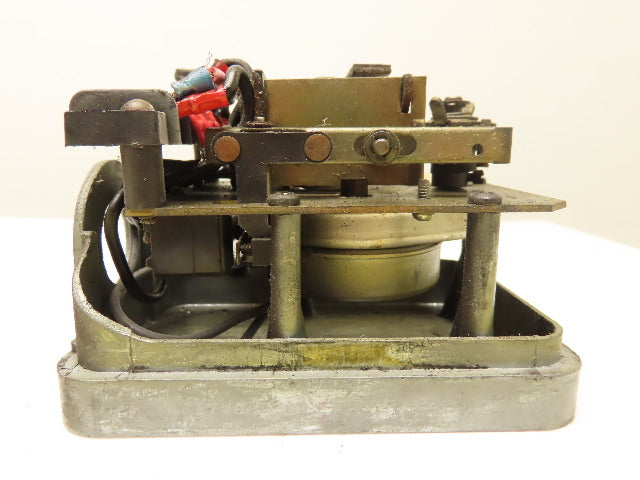 Eagle Signal HD32A622 120V 5.5 Minute Timer Relay