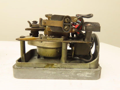 Eagle Signal HD32A622 120V 5.5 Minute Timer Relay