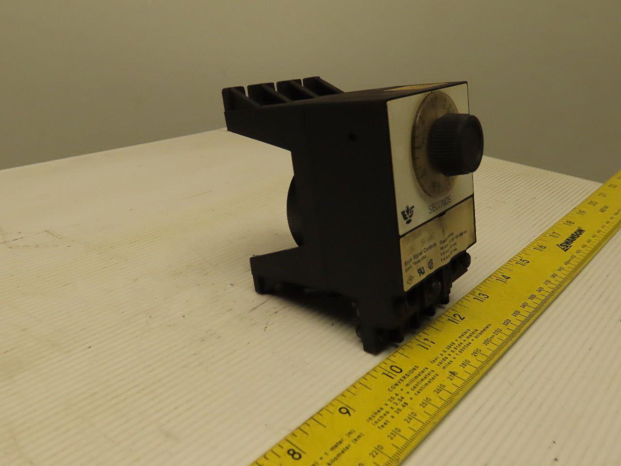 Eagle Signal BR13A601 Relay Timer 120 Volt (2) 0-15 Second Cycles