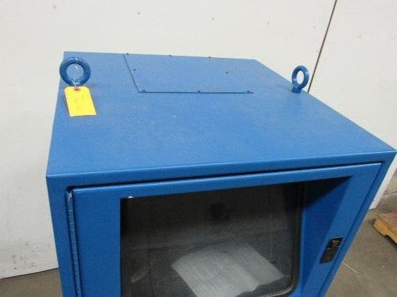 Ice/Stations IS56 Free Standing Enclosure W/McLean M28-0216-6013 AC Unit