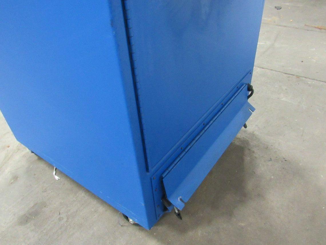 Ice/Stations IS56 Free Standing Enclosure W/McLean M28-0216-6013 AC Unit