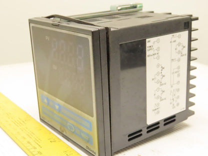 Shinko JCD-33A-A/M Multi-Range 3A 250V 100-240V Digital Indicating Controller