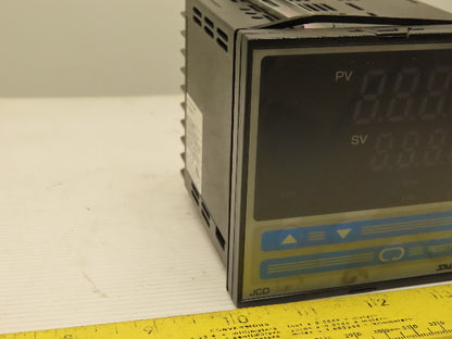 Shinko JCD-33A-A/M Multi-Range 3A 250V 100-240V Digital Indicating Controller