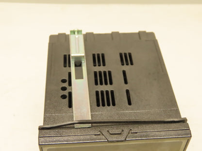 Shinko JCD-33A-A/M Multi-Range 3A 250V 100-240V Digital Indicating Controller