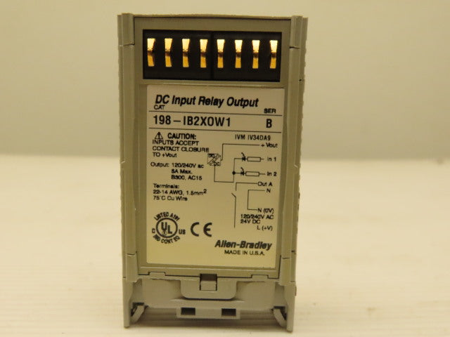 Allen Bradley 198-IB2XOW1/B IB2X0W1 DC Input Relay Output Series B