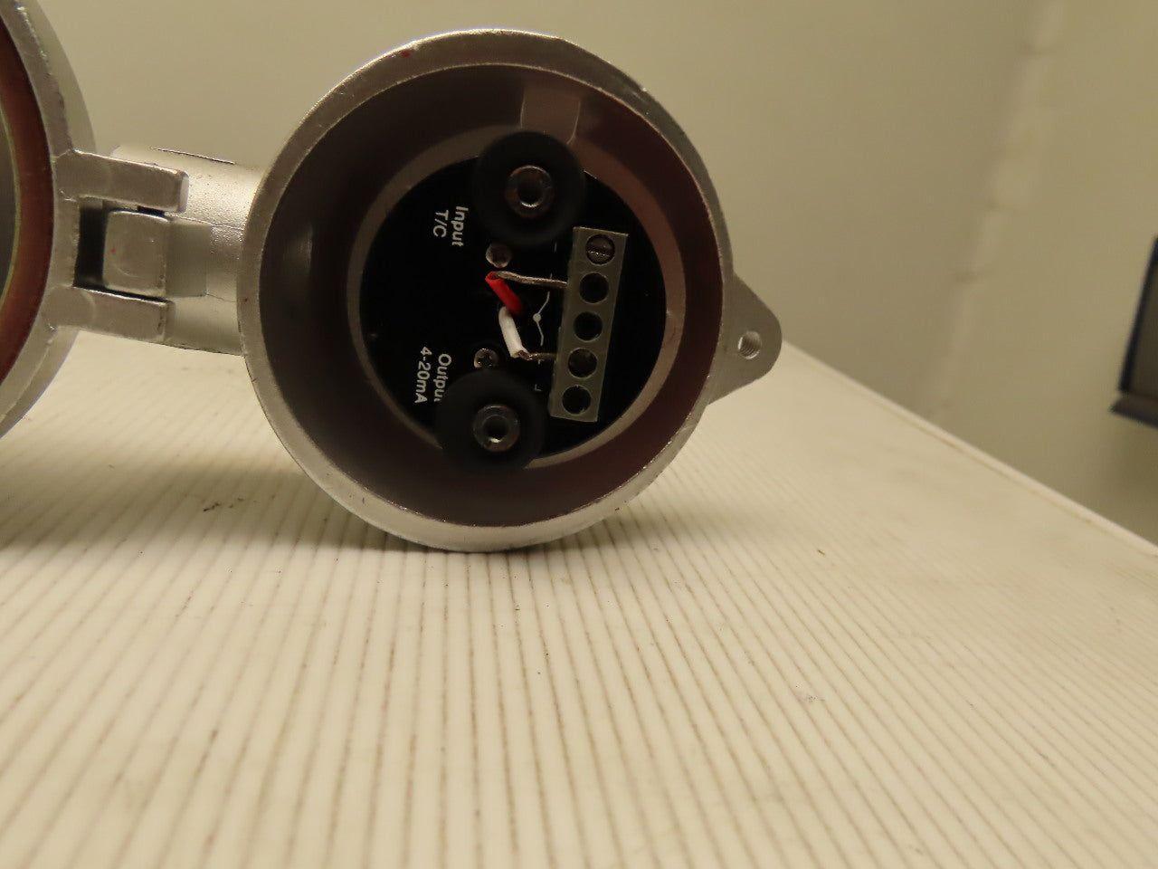 Omega TX250 Two Wire T/C Thermocouple Transmitter W/Housing & 10" probe
