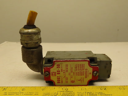 Square D 9007 BD-50 600V 10A Roller Plunger Limit Switch