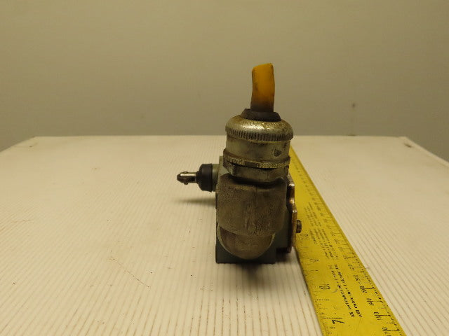 Square D 9007 BD-50 600V 10A Roller Plunger Limit Switch