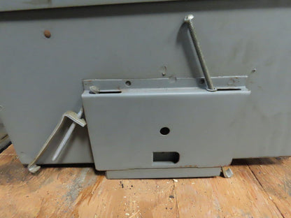 General Electric DFPH-365 600V 400A Bus Bussway Plug Fusible Disconnect