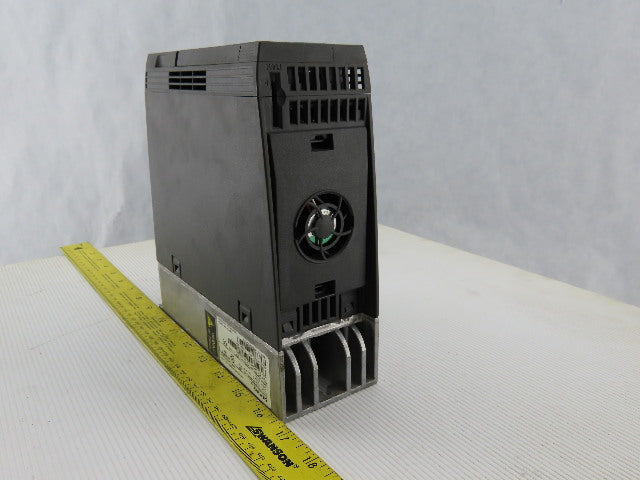 Siemens 6SL3210-1KE11-8UP1 Sinamics G120C DP 0.75HP 400-480VAC 2.3A