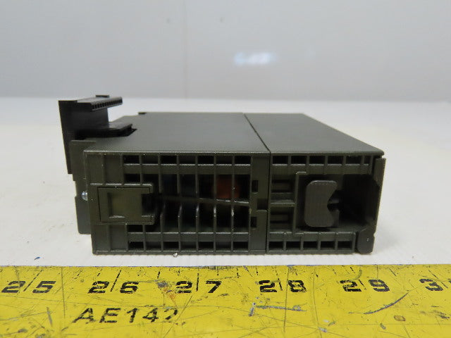 Siemens 6ES7 322-1HF20-0AA0 Simatic S7 Output Module 230V 5A DIN Rail Mount