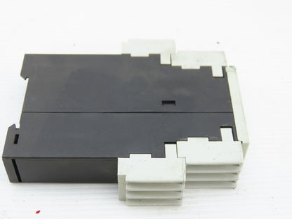 Siemens 3TK2824-1CB30 Safety Relay