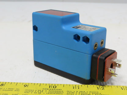 Sick WL36-B330 Photoelectric Reflex Switch 30V